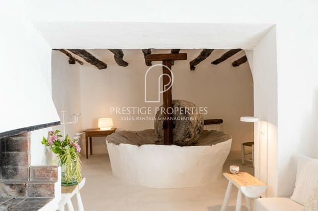 4 quarto Quinta/Casa Rural para venda em San Jose / Sant Josep de Sa Talaia com piscina garagem - 3 300 000 € (Ref: 8895923)