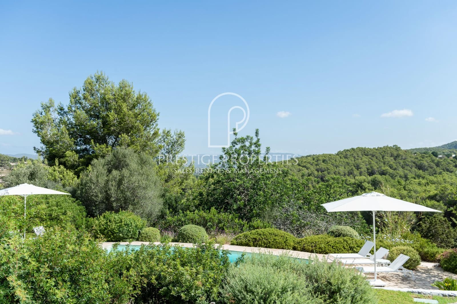 4 soveværelse Finca/Landehus til salg i San Jose / Sant Josep de Sa Talaia med swimmingpool garage - € 3.300.000 (Ref: 8895923)