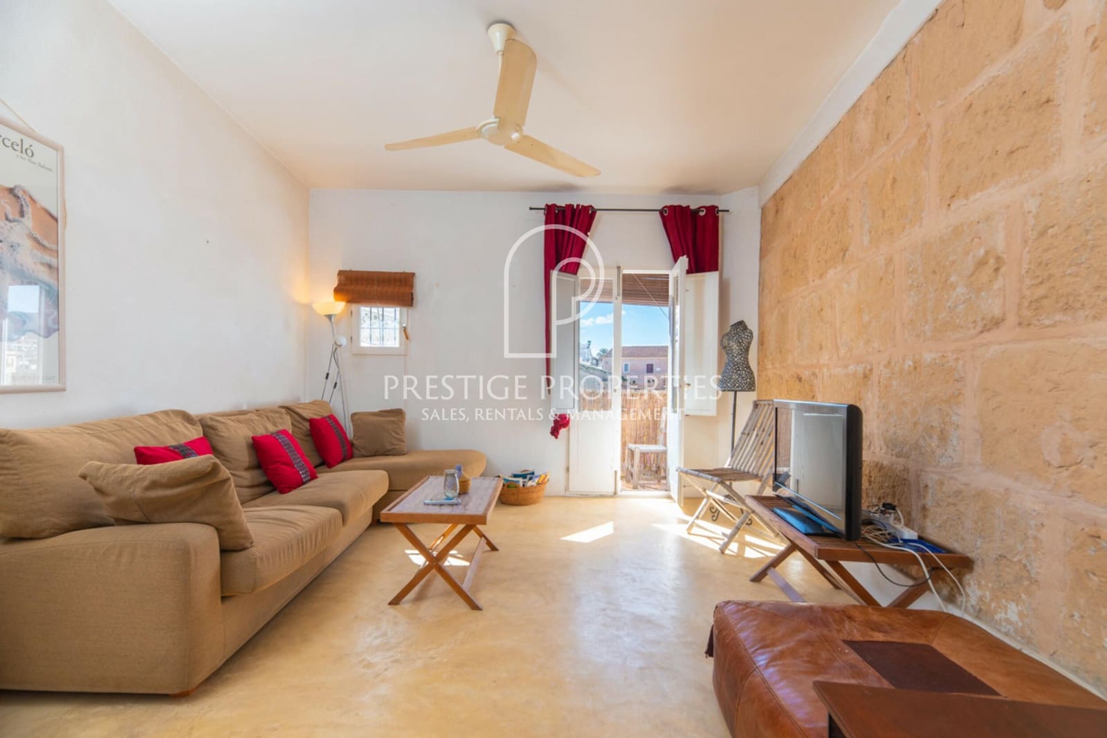 2 bedroom Apartment for sale in Ibiza / Eivissa town - € 695,000 (Ref: 8898051)