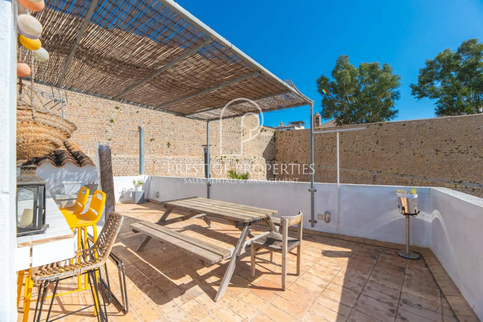 2 bedroom Apartment for sale in Ibiza / Eivissa town - € 695,000 (Ref: 8898051)