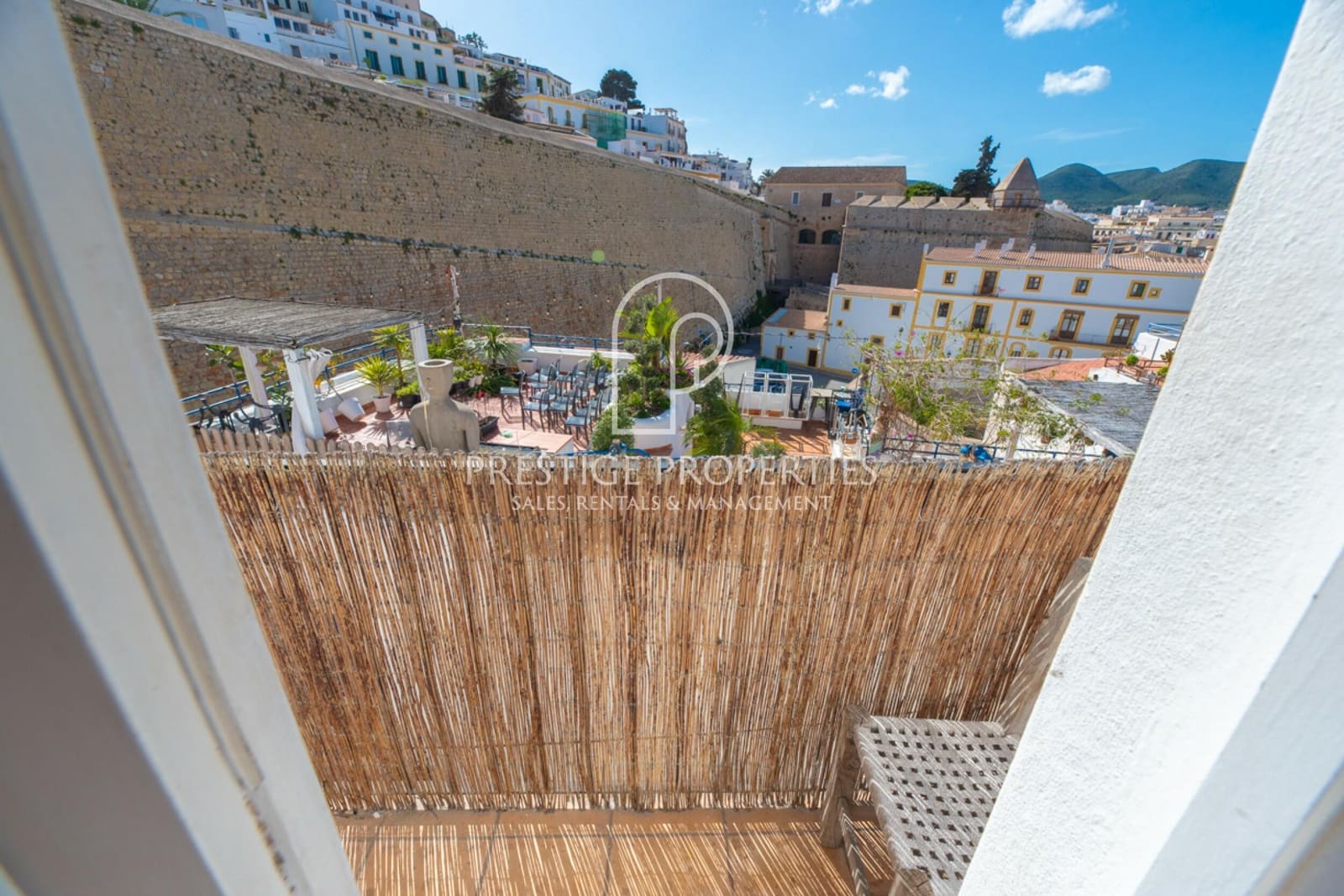 2 bedroom Apartment for sale in Ibiza / Eivissa town - € 695,000 (Ref: 8898051)