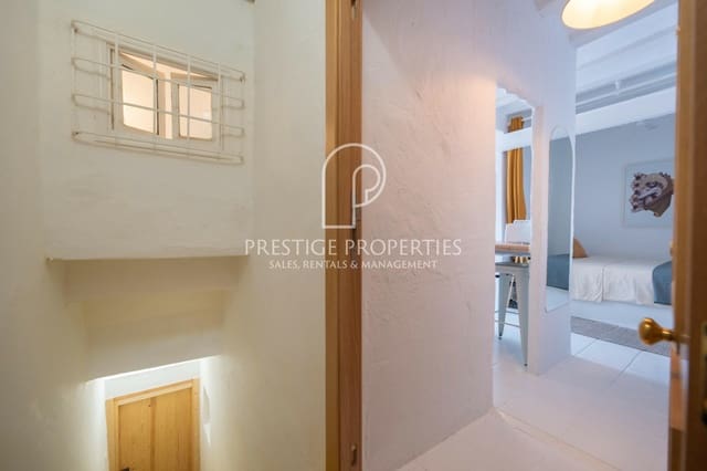 Studio til salgs i Ibiza by - € 260 000 (Ref: 8925337)