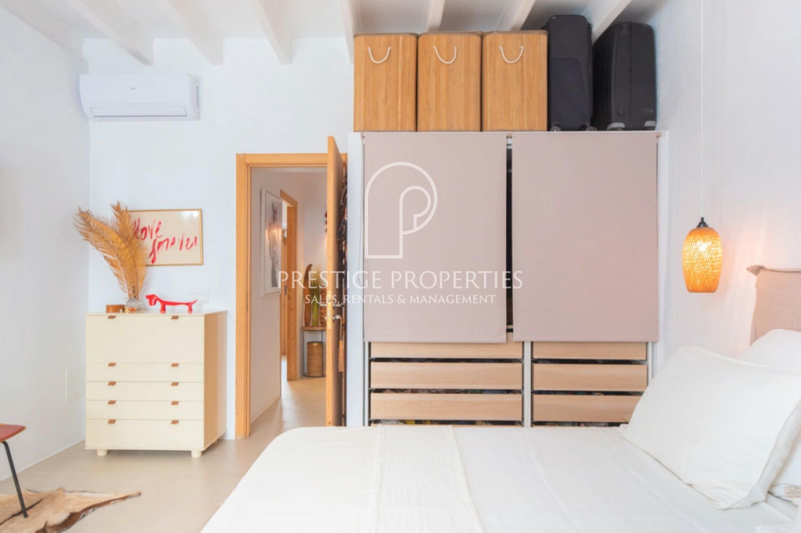 2 slaapkamer Appartement te koop in Ibiza dorp - € 1.395.000 (Ref: 8928070)