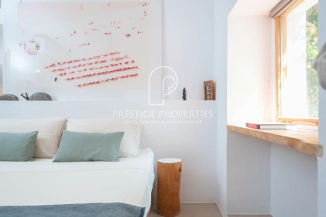 2 slaapkamer Appartement te koop in Ibiza dorp - € 1.395.000 (Ref: 8928070)