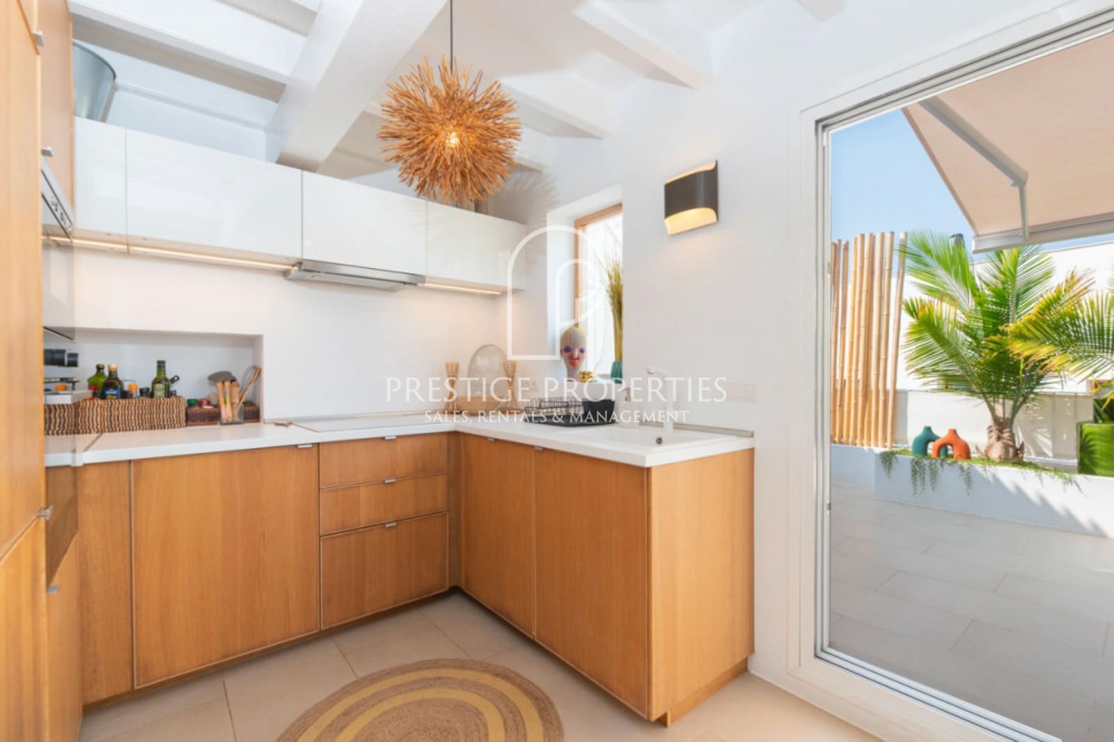 2 slaapkamer Appartement te koop in Ibiza dorp - € 1.395.000 (Ref: 8928070)