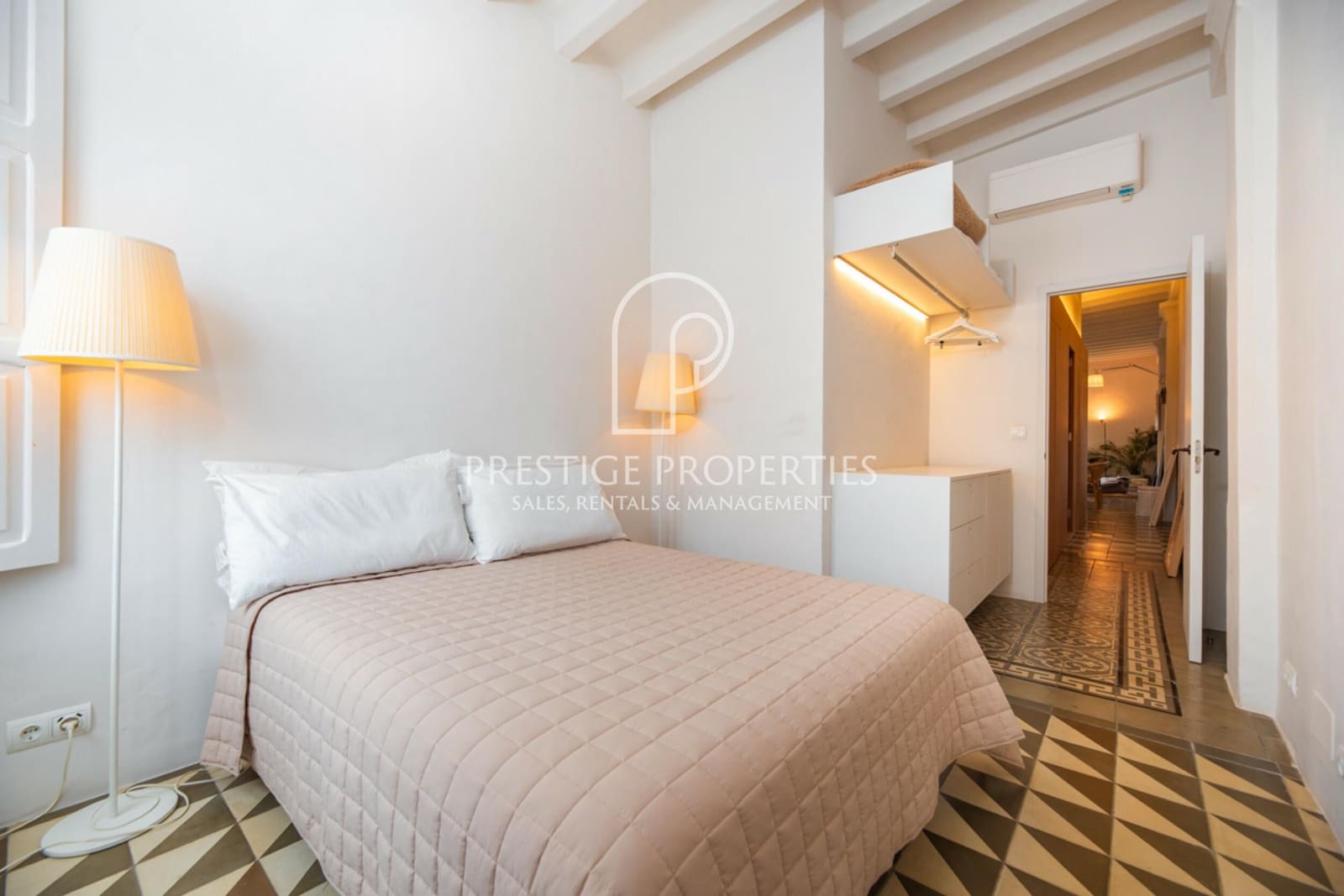 2 soveværelse Lejlighed til salg i Ibiza by med garage - € 1.375.000 (Ref: 8945628)