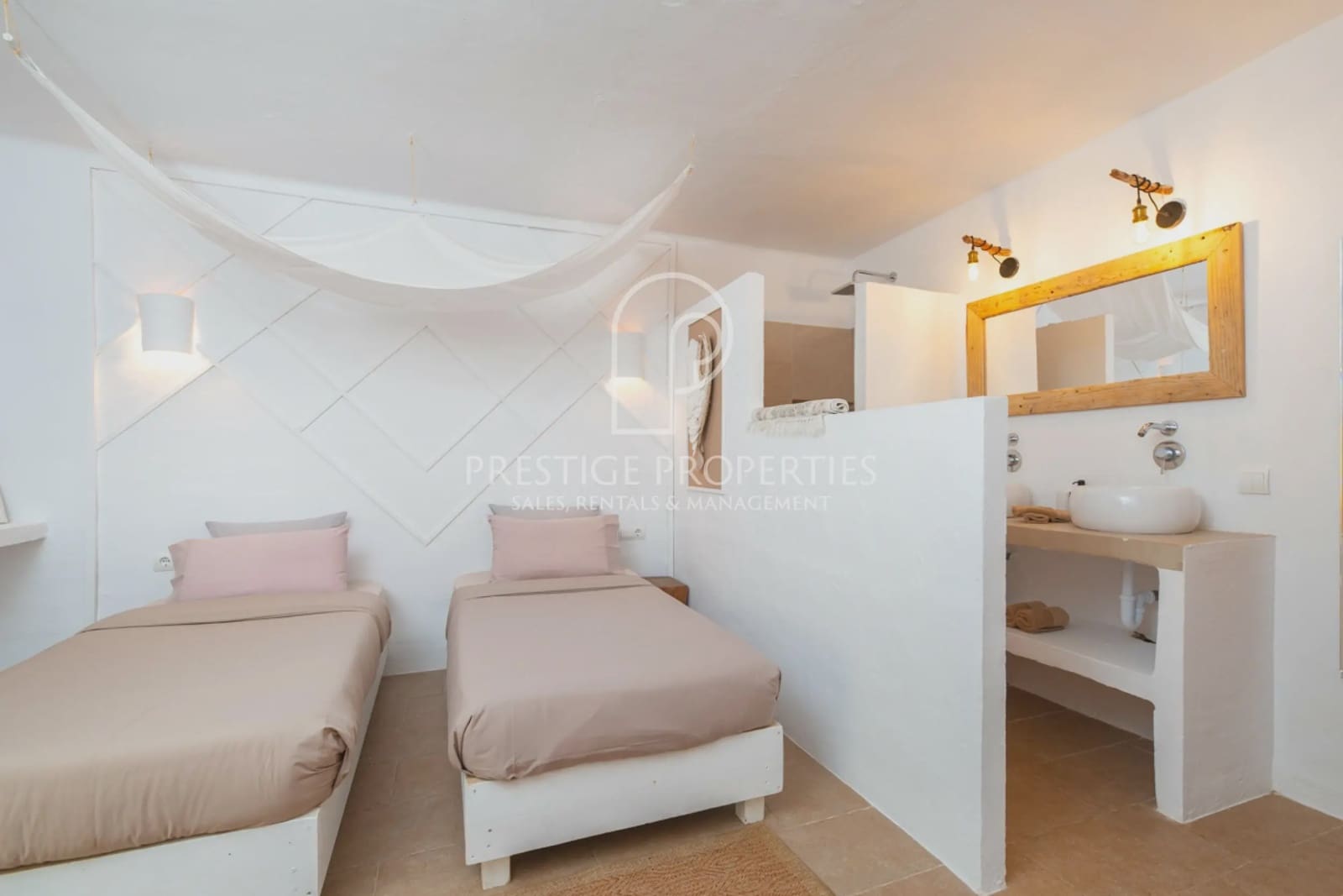 12 quarto Quinta/Casa Rural para venda em Santa Eulalia / Santa Eularia com piscina - 6 150 000 € (Ref: 8953878)