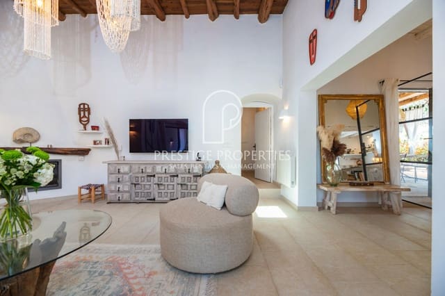 12 quarto Quinta/Casa Rural para venda em Santa Eulalia / Santa Eularia com piscina - 6 150 000 € (Ref: 8953878)