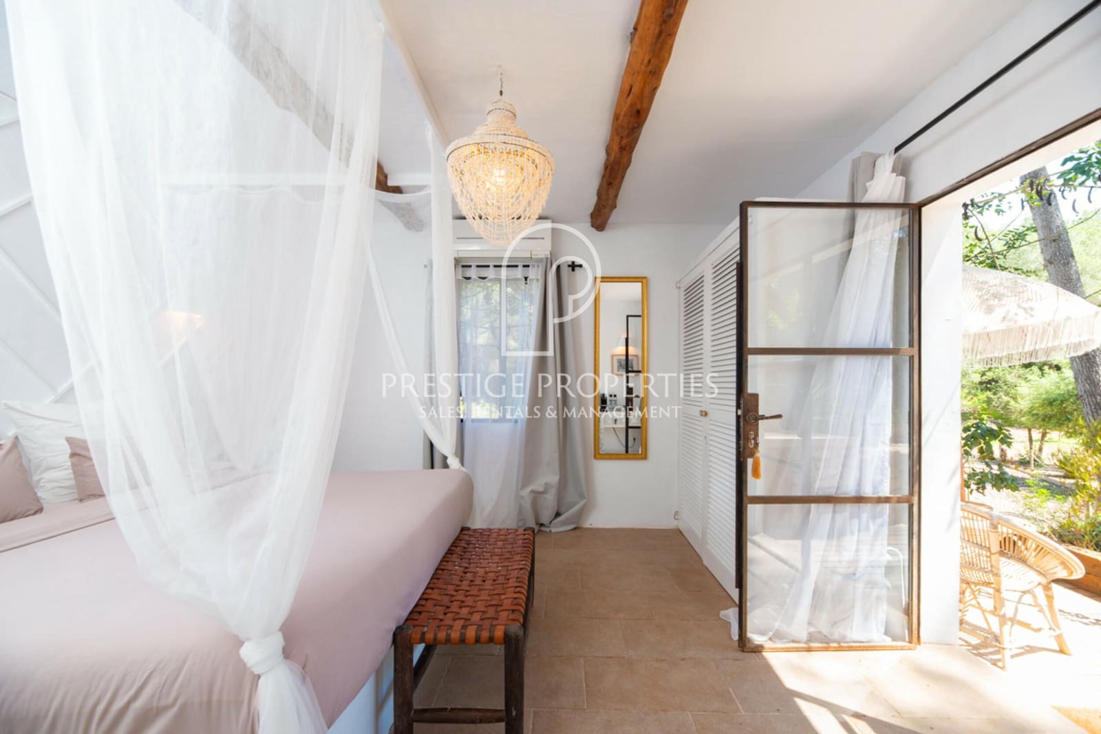 12 quarto Quinta/Casa Rural para venda em Santa Eulalia / Santa Eularia com piscina - 6 150 000 € (Ref: 8953878)