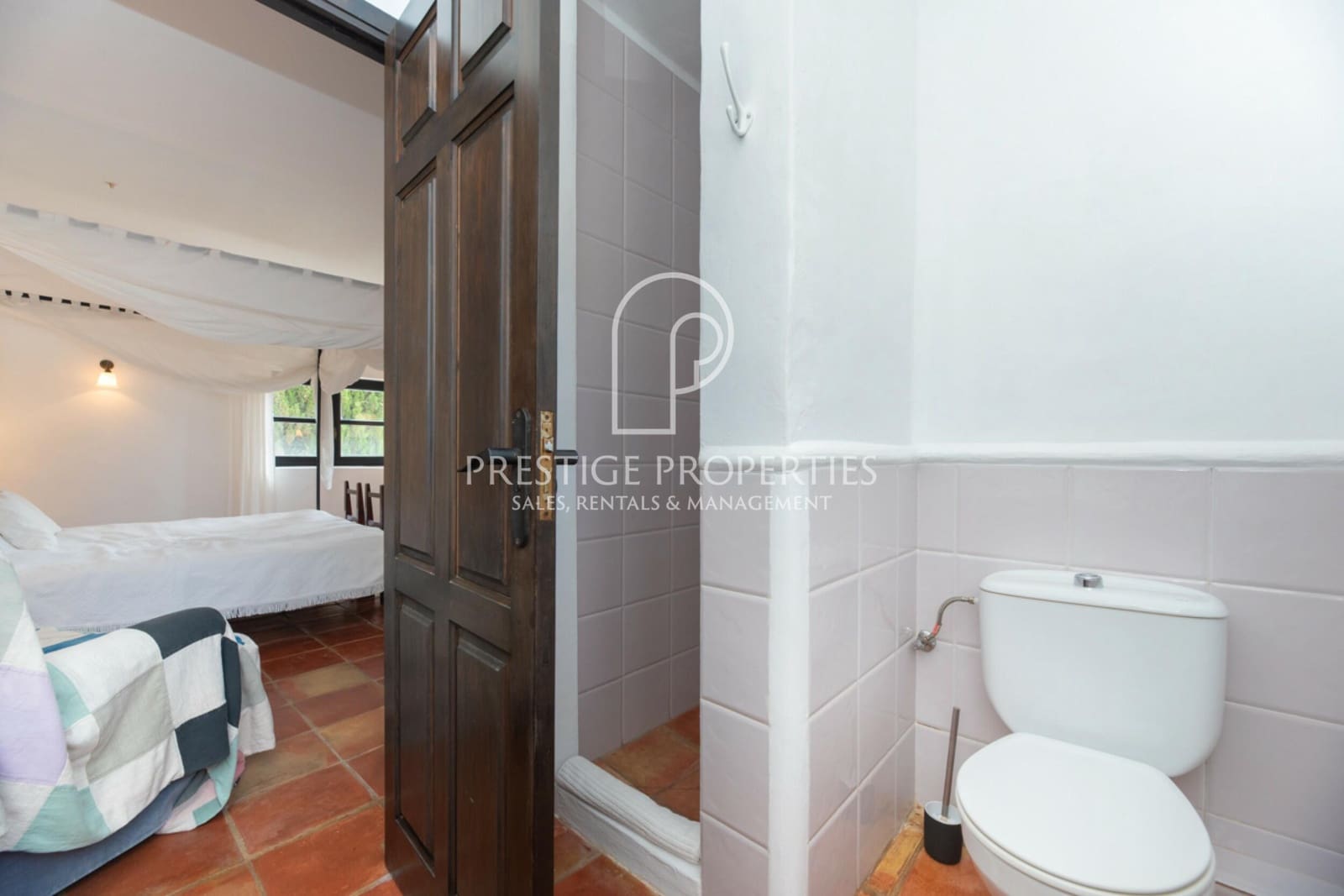 5 soveværelse Finca/Landehus til salg i Santa Eulalia / Santa Eularia med swimmingpool garage - € 4.995.000 (Ref: 8983663)