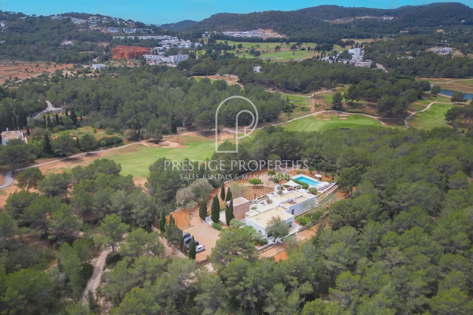 5 soveværelse Finca/Landehus til salg i Santa Eulalia / Santa Eularia med swimmingpool garage - € 4.995.000 (Ref: 8983663)