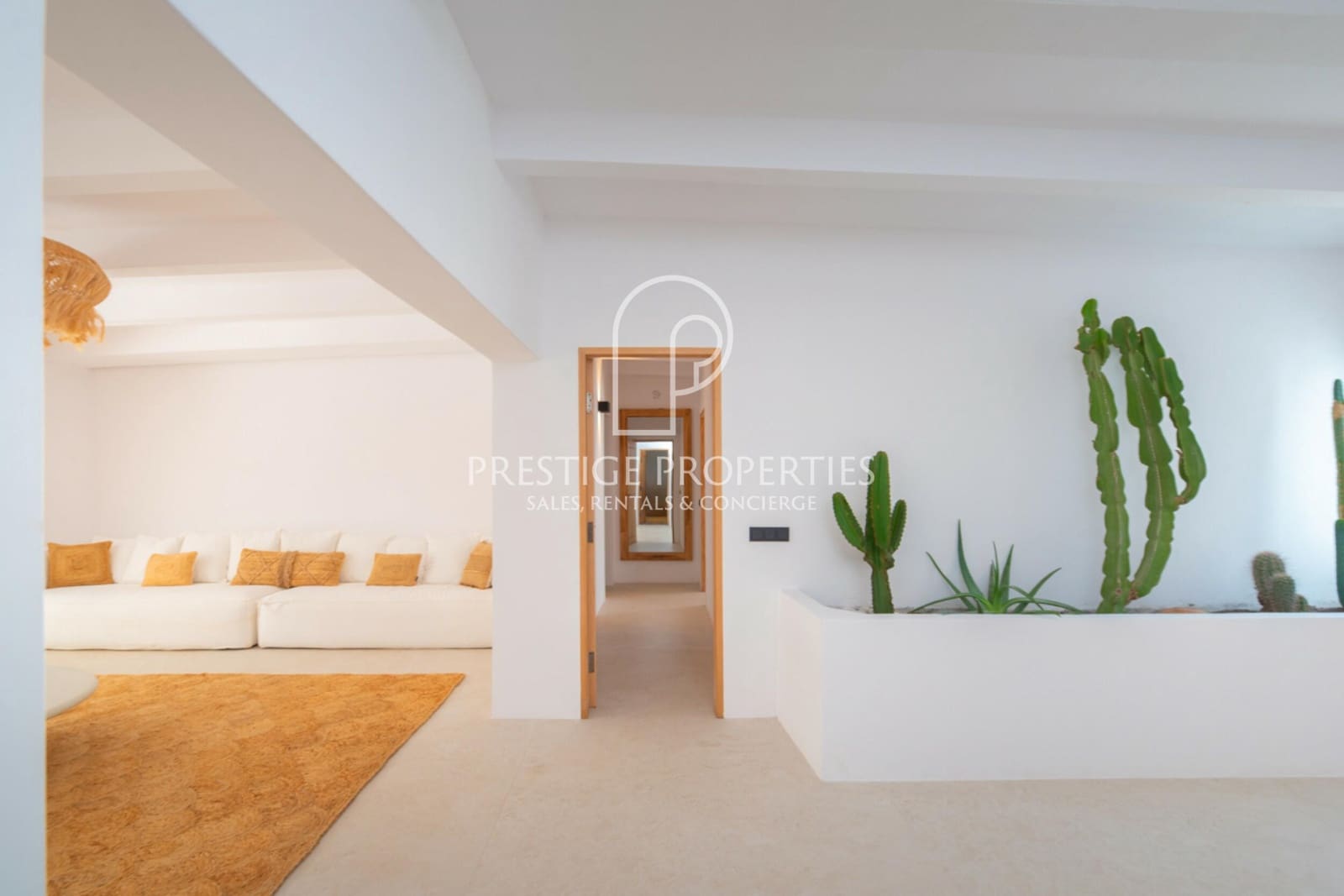 4 soveværelse Finca/Landehus til salg i Santa Eulalia / Santa Eularia med swimmingpool - € 2.990.000 (Ref: 9046498)