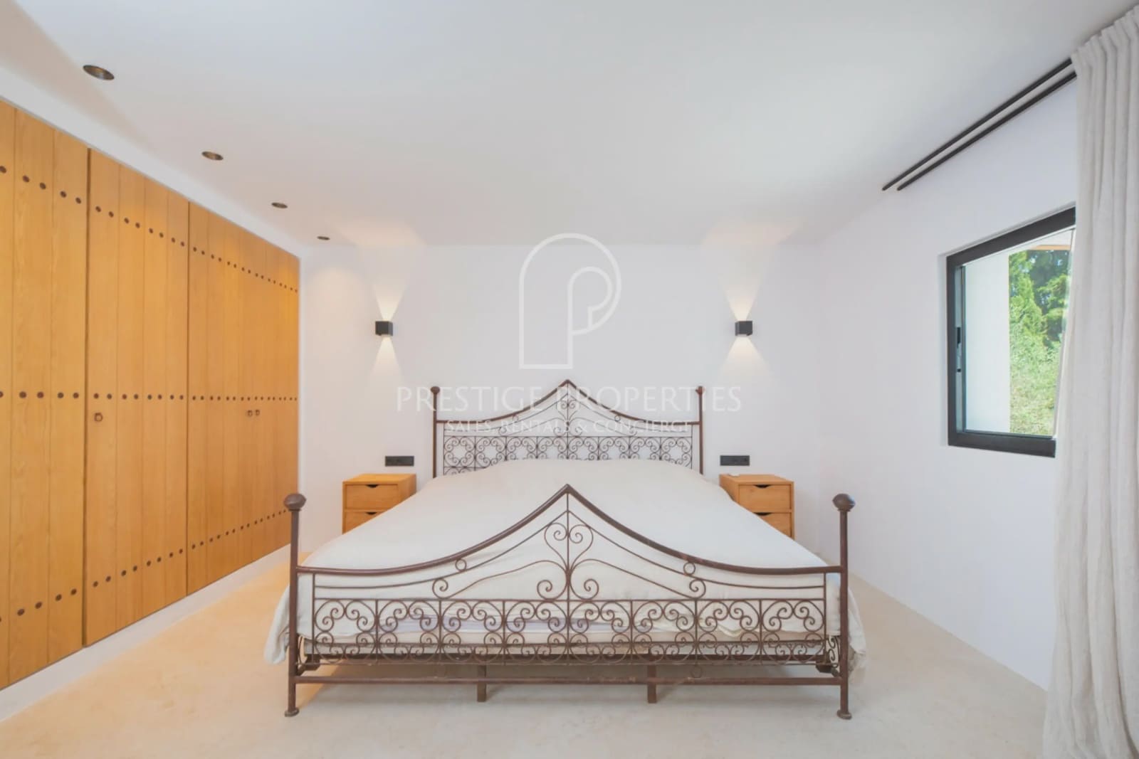 4 soveværelse Finca/Landehus til salg i Santa Eulalia / Santa Eularia med swimmingpool - € 2.990.000 (Ref: 9046498)