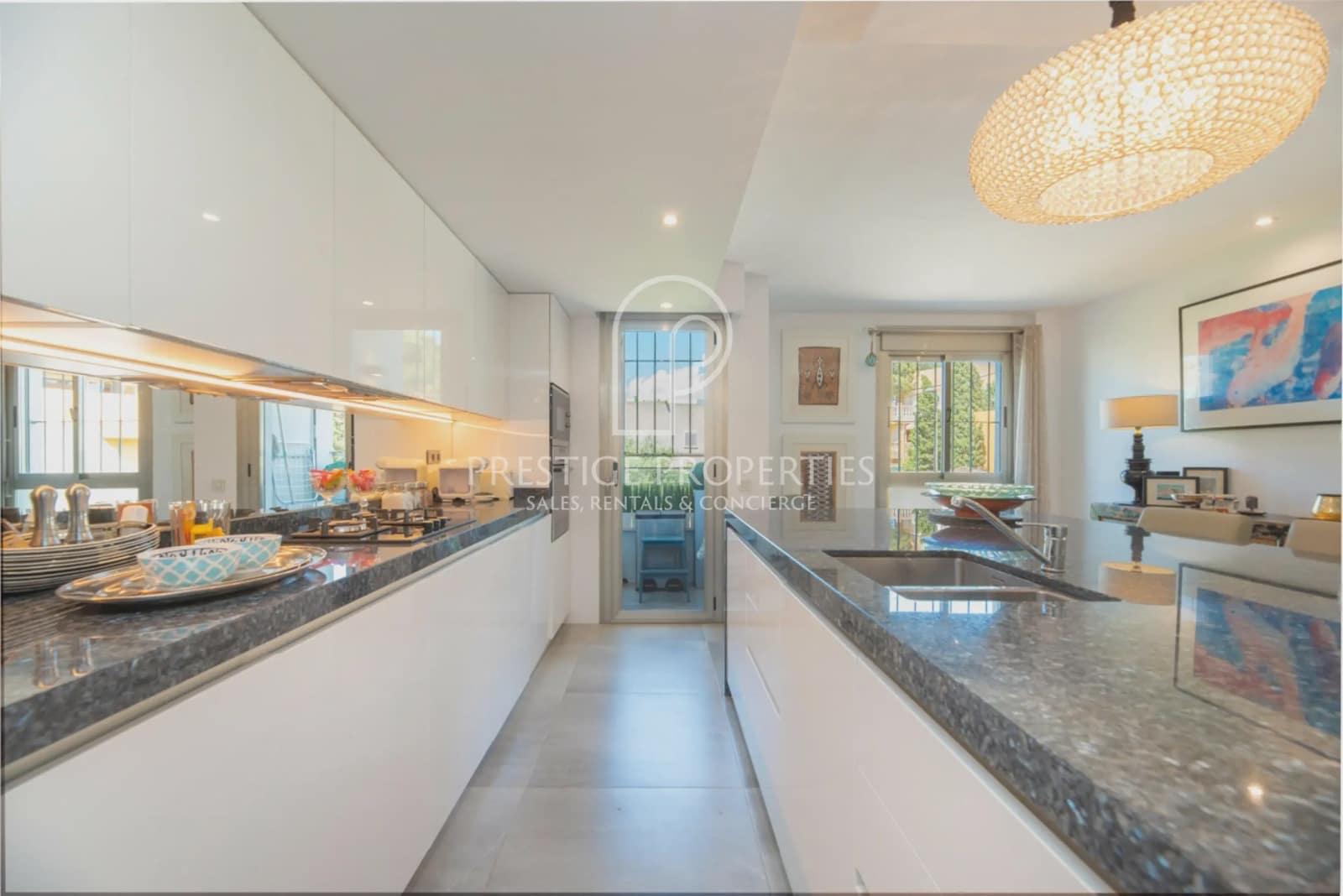 2 soveværelse Lejlighed til salg i Ibiza by med swimmingpool garage - € 1.085.000 (Ref: 9046499)