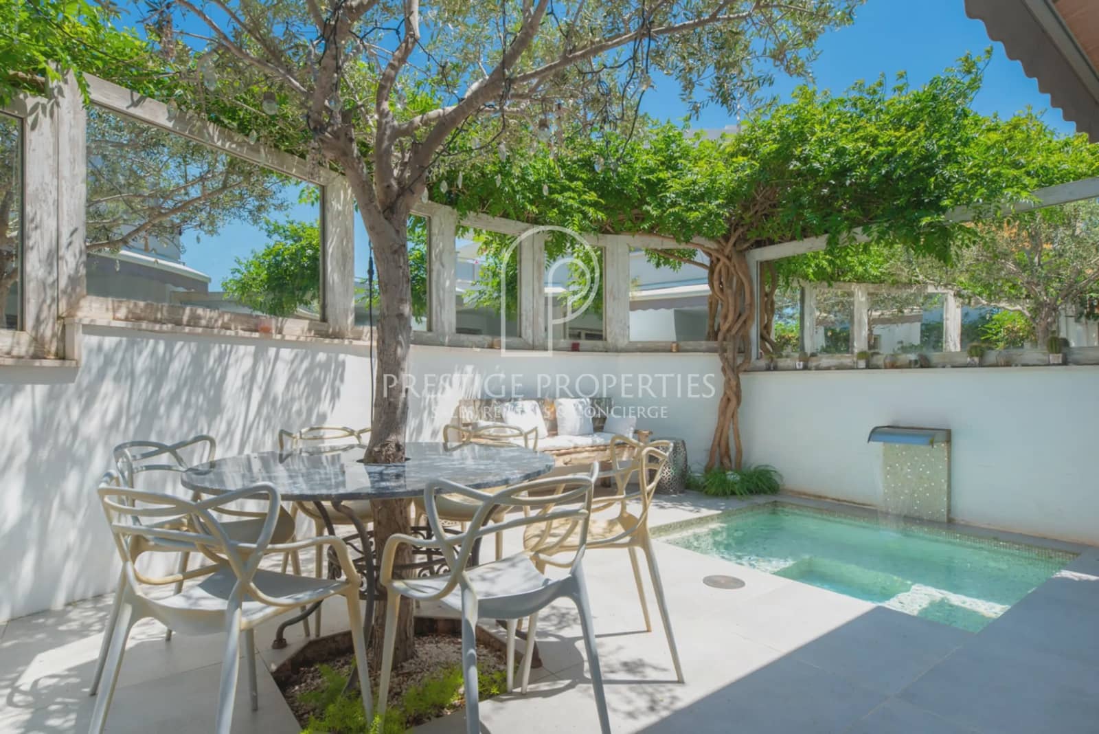 2 soveværelse Lejlighed til salg i Ibiza by med swimmingpool garage - € 1.085.000 (Ref: 9046499)