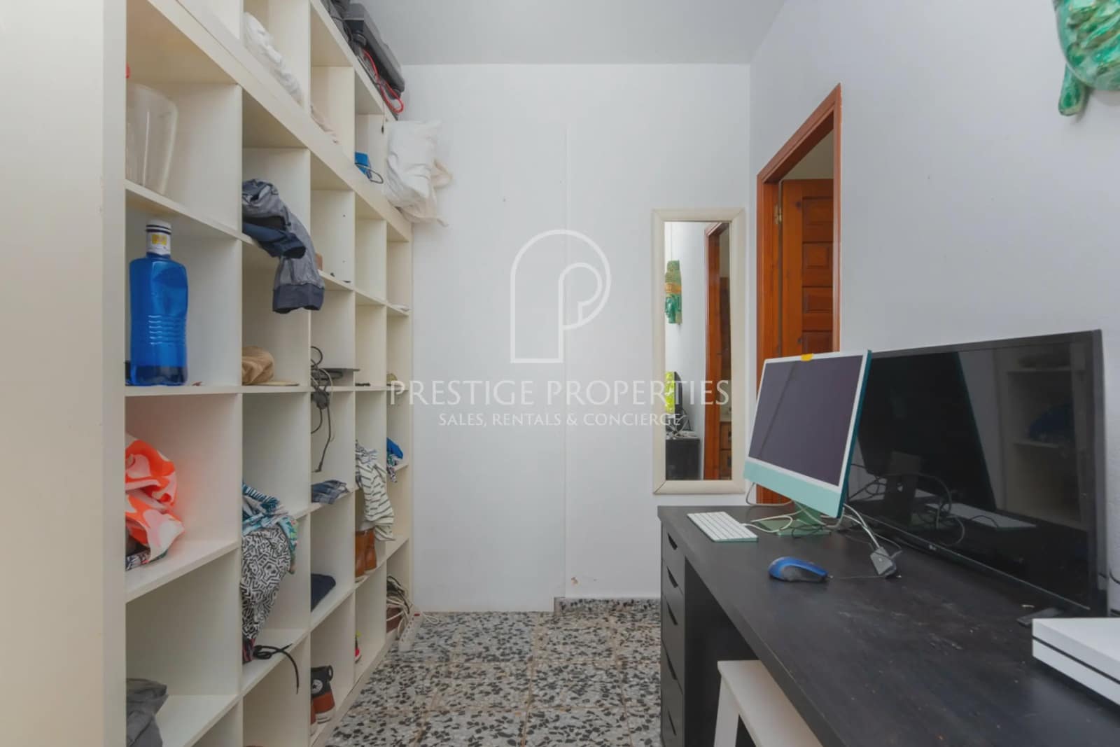 5 soveværelse Finca/Landehus til salg i Sant Antoni de Portmany med swimmingpool garage - € 1.575.000 (Ref: 9066968)