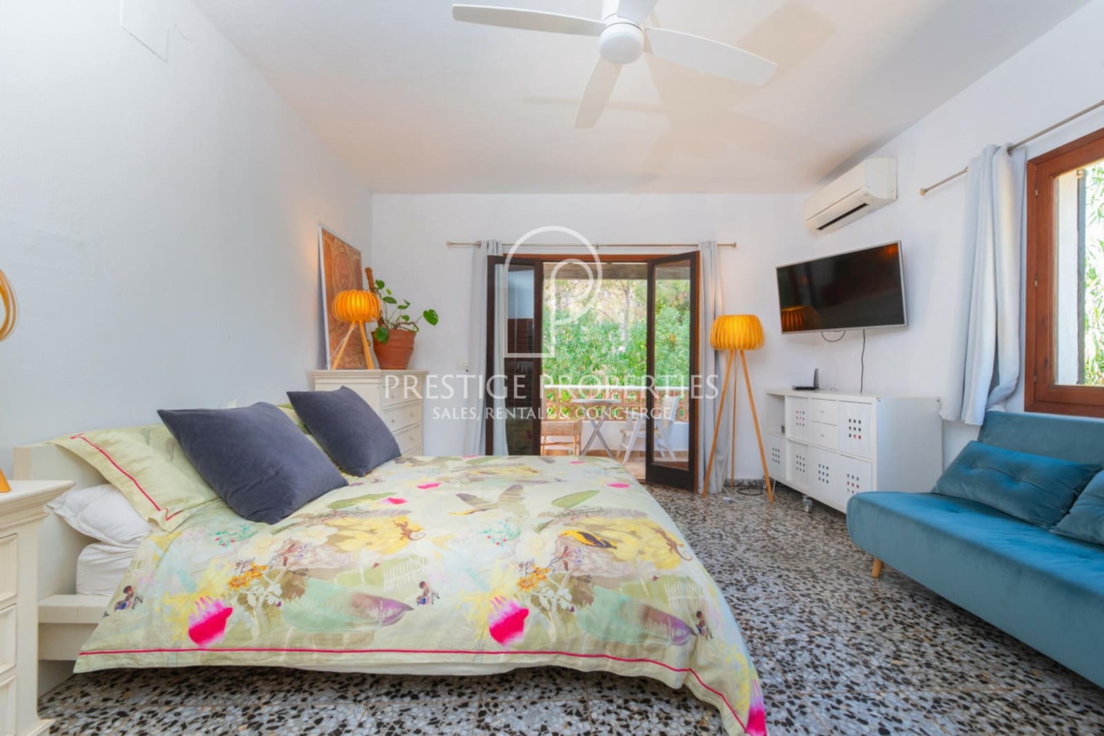 5 soveværelse Finca/Landehus til salg i Sant Antoni de Portmany med swimmingpool garage - € 1.575.000 (Ref: 9066968)