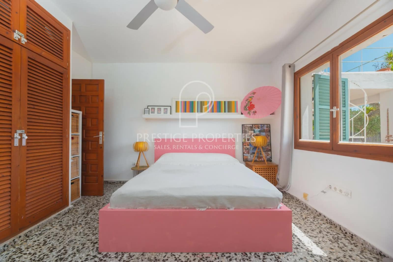 5 soveværelse Finca/Landehus til salg i Sant Antoni de Portmany med swimmingpool garage - € 1.495.000 (Ref: 9066968)