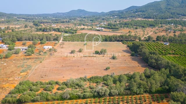 Teren niezagospodarowany na sprzedaż w Sant Joan de Labritja - 1 100 000 € (Ref: 9066969)