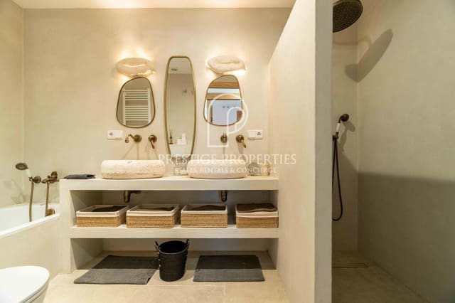 1 soveværelse Penthouse til salg i Santa Gertrudis de Fruitera, Santa Eulalia / Santa Eularia med garage - € 880.000 (Ref: 9109853)