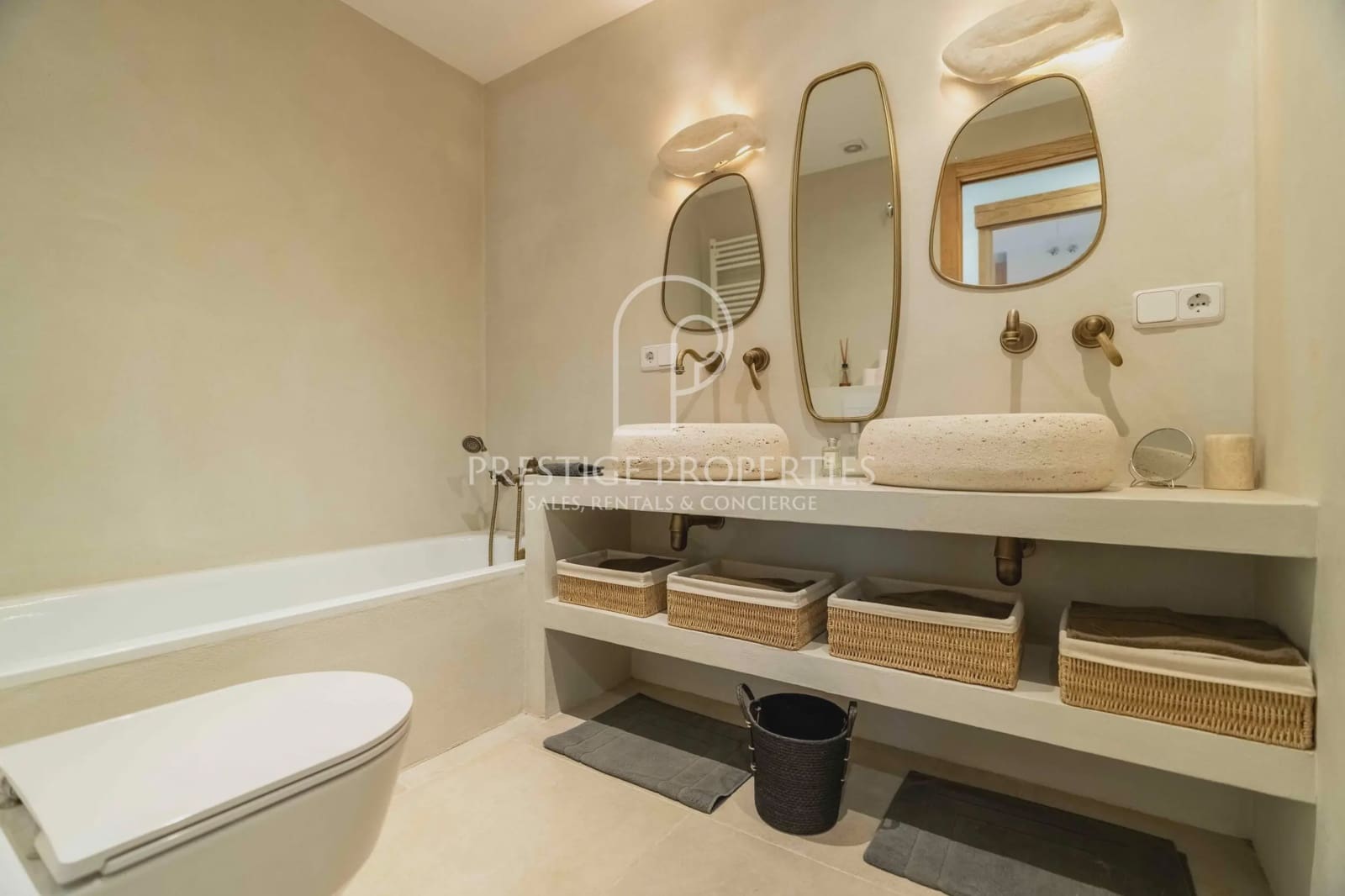 1 soveværelse Penthouse til salg i Santa Eulalia / Santa Eularia med garage - € 880.000 (Ref: 9109853)