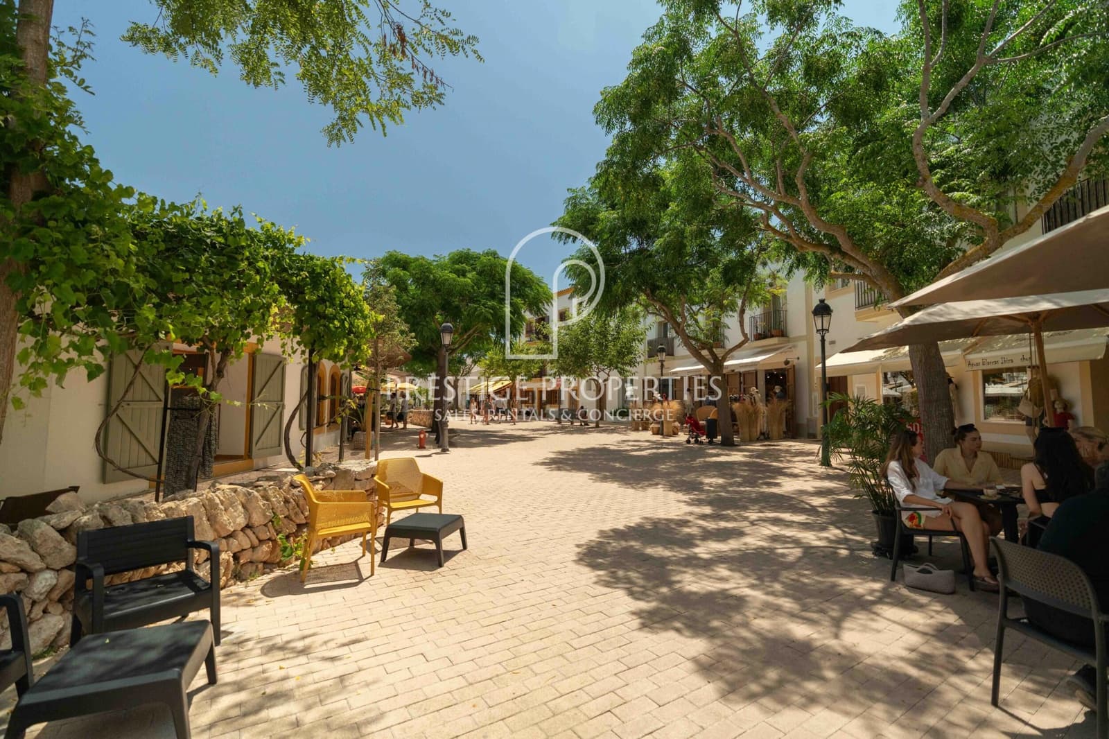 1 soveværelse Penthouse til salg i Santa Eulalia / Santa Eularia med garage - € 880.000 (Ref: 9109853)