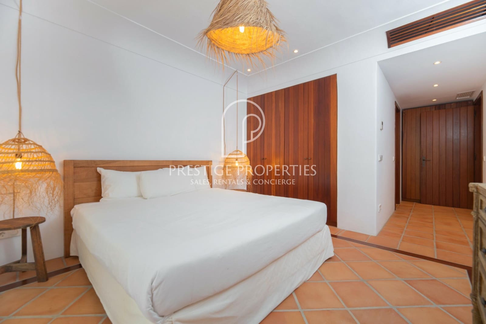 6 soveværelse Finca/Landehus til salg i Santa Eulalia / Santa Eularia med swimmingpool - € 8.900.000 (Ref: 9109854)