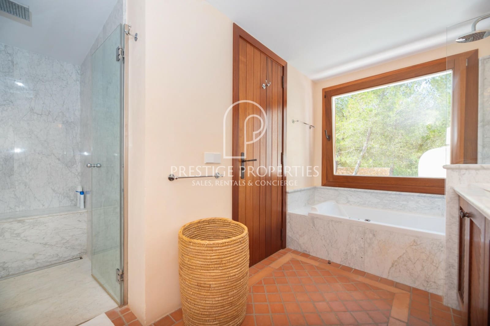 6 soveværelse Finca/Landehus til salg i Santa Eulalia / Santa Eularia med swimmingpool - € 8.900.000 (Ref: 9109854)