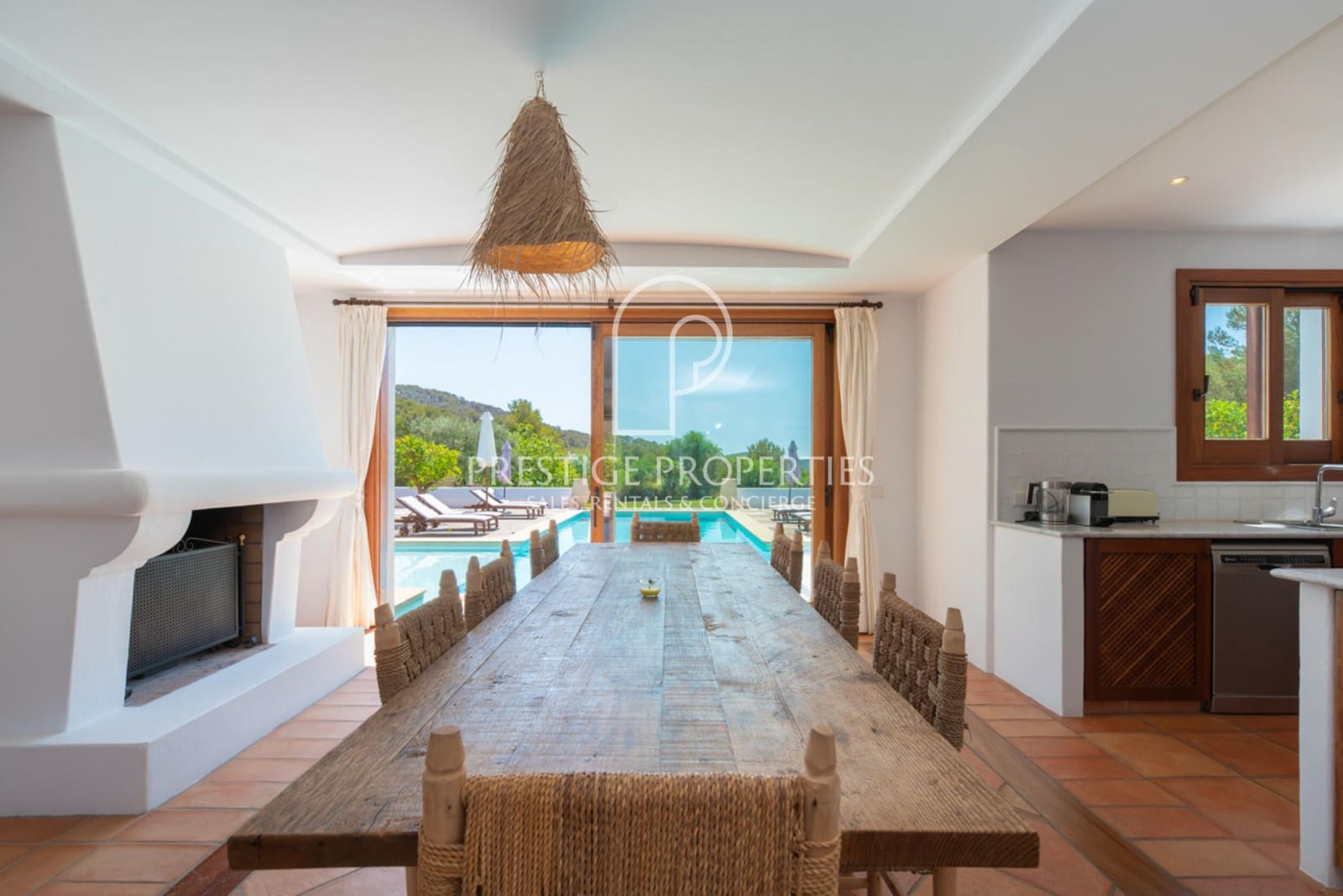 6 soveværelse Finca/Landehus til salg i Santa Eulalia / Santa Eularia med swimmingpool - € 8.900.000 (Ref: 9109854)