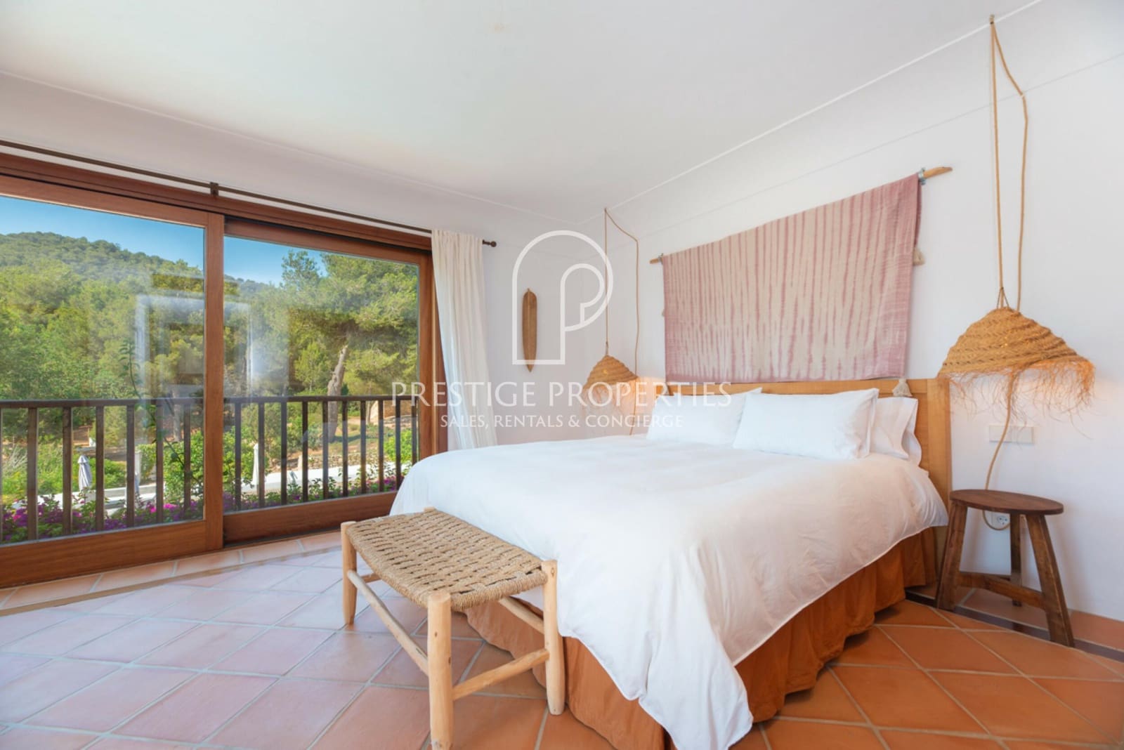 6 soveværelse Finca/Landehus til salg i Santa Eulalia / Santa Eularia med swimmingpool - € 8.900.000 (Ref: 9109854)