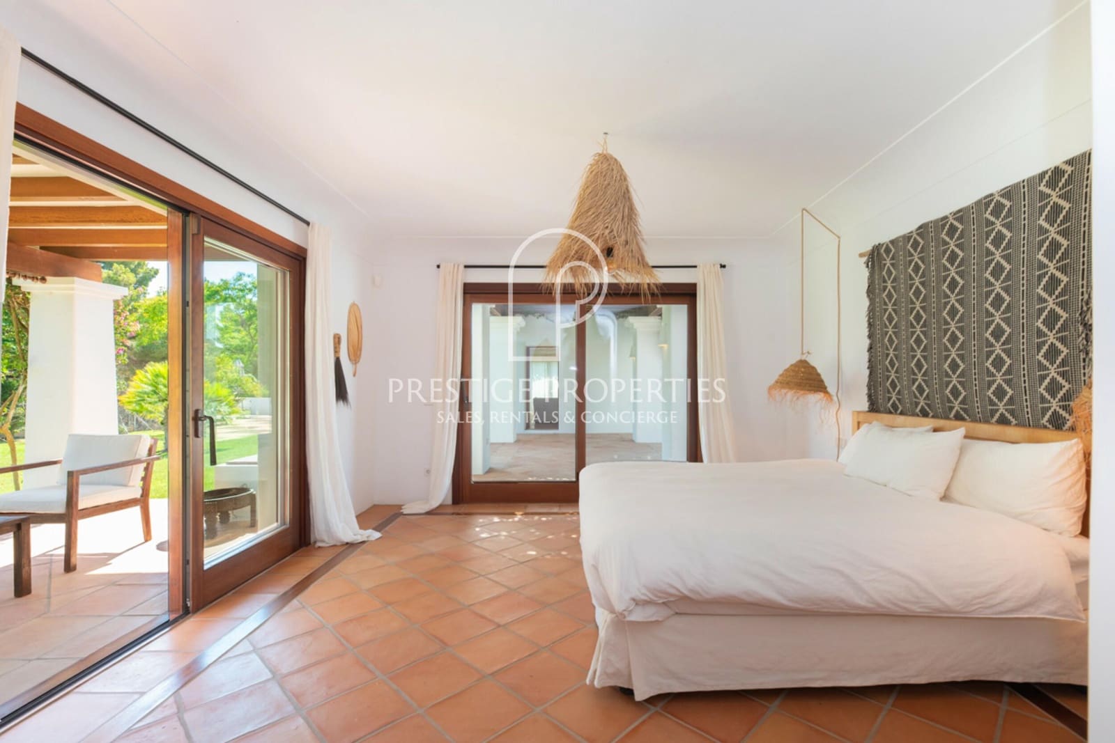 6 soveværelse Finca/Landehus til salg i Santa Eulalia / Santa Eularia med swimmingpool - € 8.900.000 (Ref: 9109854)