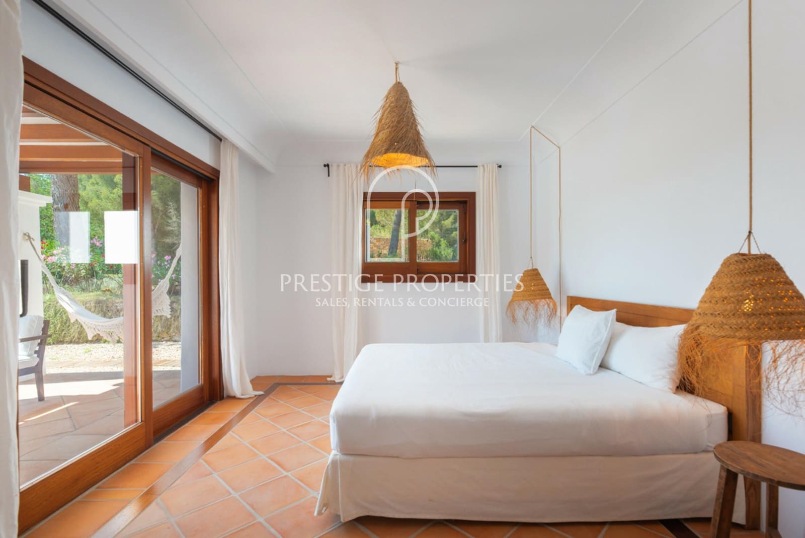 6 soveværelse Finca/Landehus til salg i Santa Eulalia / Santa Eularia med swimmingpool - € 8.900.000 (Ref: 9109854)