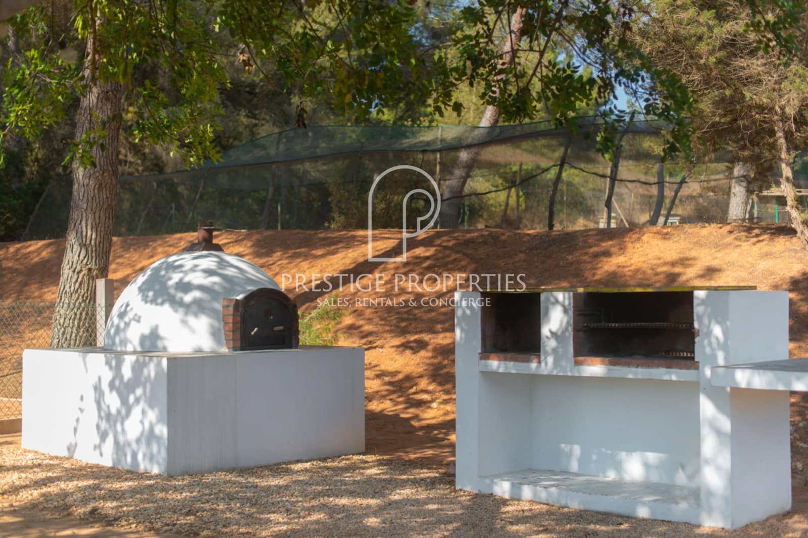 6 soveværelse Finca/Landehus til salg i Santa Eulalia / Santa Eularia med swimmingpool - € 8.900.000 (Ref: 9109854)