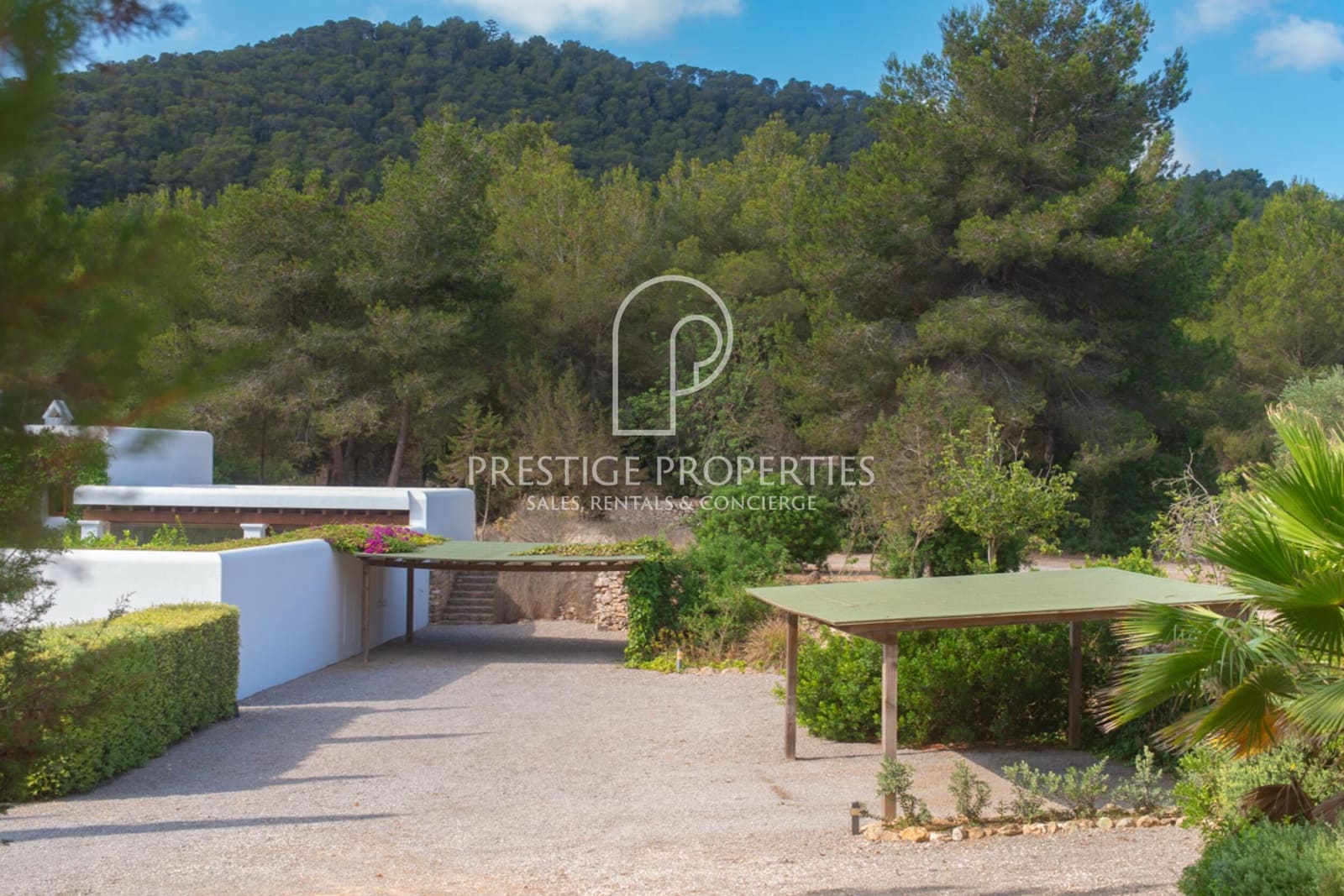 6 soveværelse Finca/Landehus til salg i Santa Eulalia / Santa Eularia med swimmingpool - € 8.900.000 (Ref: 9109854)