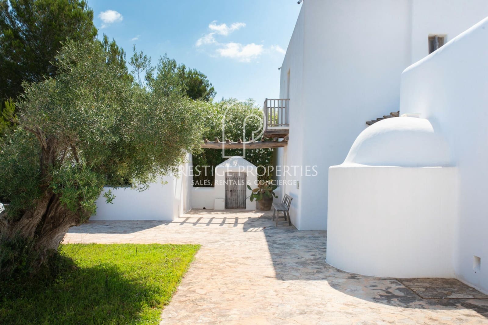 4 soverom Finca/Herregård til salgs i Sant Joan de Labritja med svømmebasseng - € 5 450 000 (Ref: 9109855)