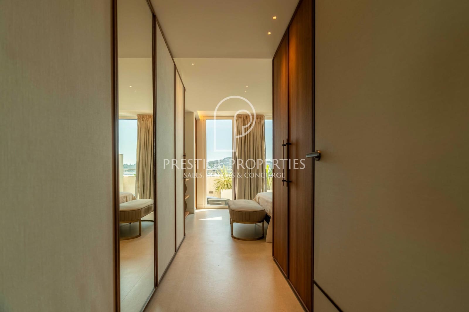 3 soveværelse Penthouse til salg i Ibiza by med swimmingpool garage - € 2.950.000 (Ref: 9118166)