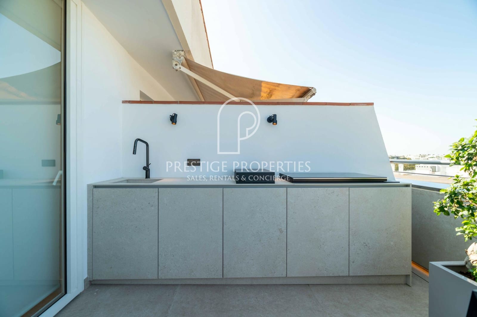 3 soveværelse Penthouse til salg i Ibiza by med swimmingpool garage - € 2.950.000 (Ref: 9118166)