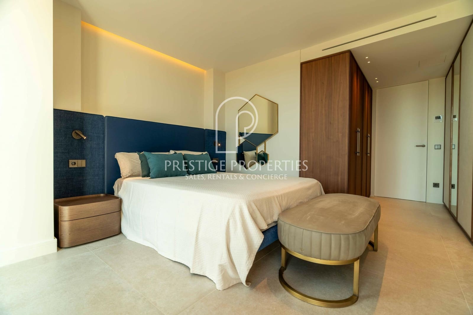 3 soveværelse Penthouse til salg i Ibiza by med swimmingpool garage - € 2.950.000 (Ref: 9118166)