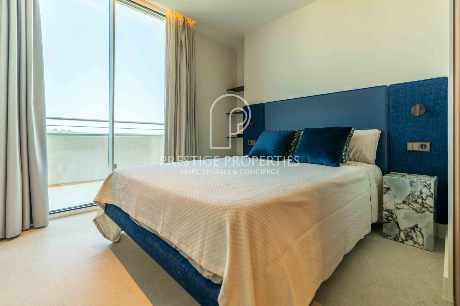 3 soveværelse Penthouse til salg i Ibiza by med swimmingpool garage - € 2.950.000 (Ref: 9118166)