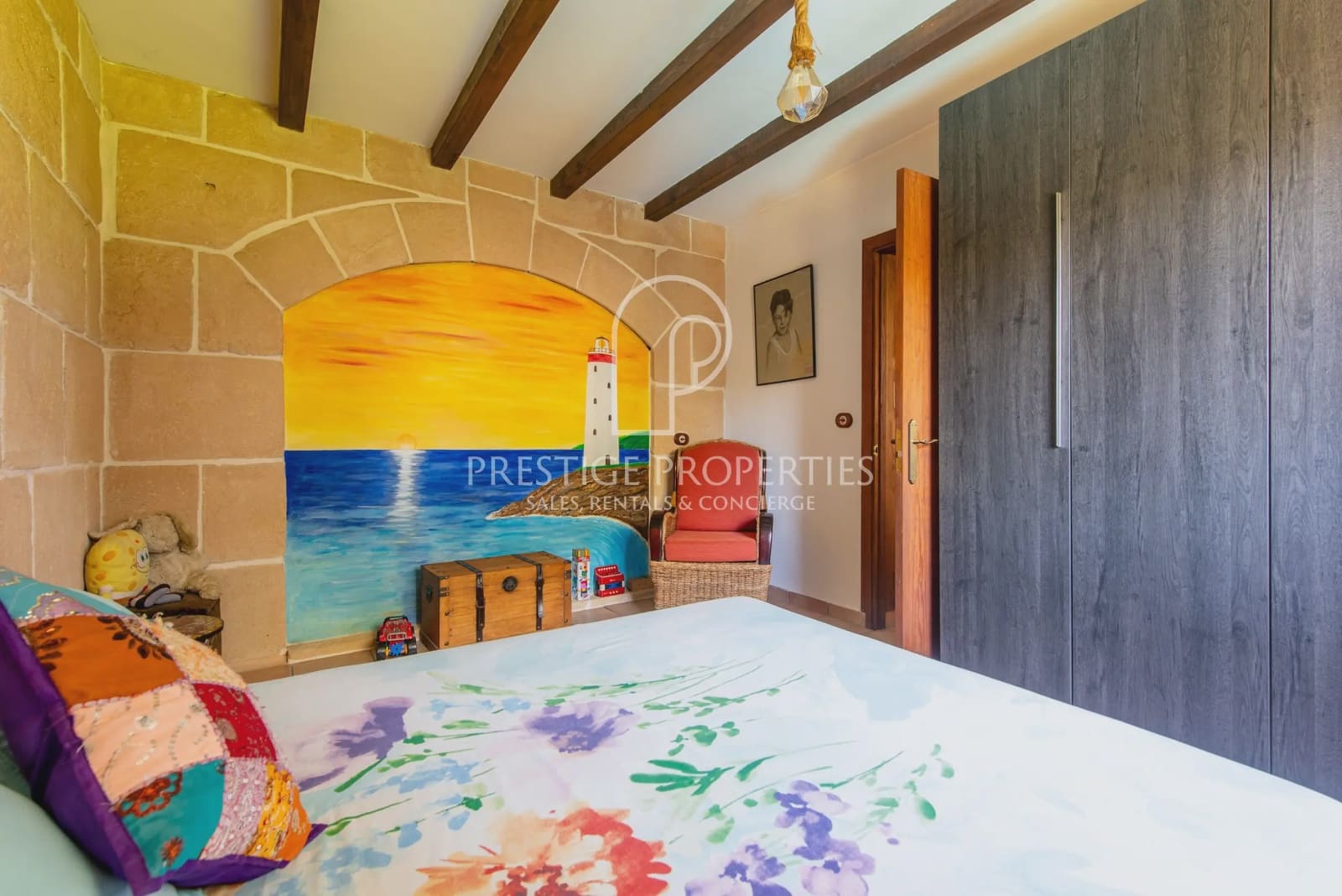 3 soveværelse Finca/Landehus til salg i Sant Antoni de Portmany med swimmingpool garage - € 1.550.000 (Ref: 9126305)