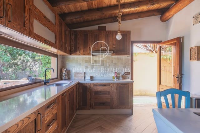 3 soverom Finca/Herregård til salgs i Sant Antoni de Portmany med svømmebasseng garasje - € 1 550 000 (Ref: 9126305)