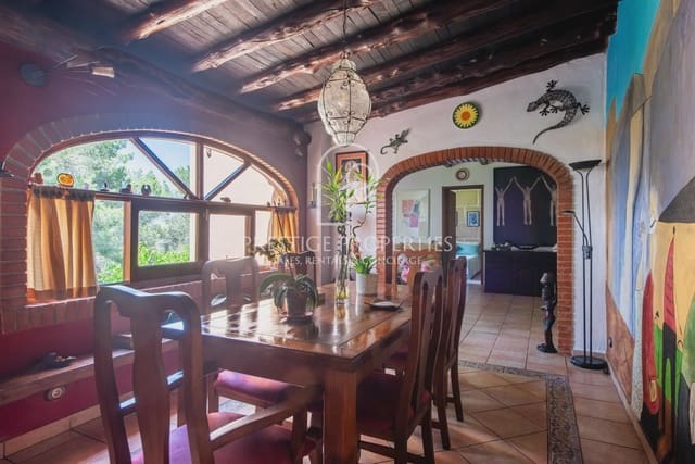 3 soverom Finca/Herregård til salgs i Sant Antoni de Portmany med svømmebasseng garasje - € 1 550 000 (Ref: 9126305)