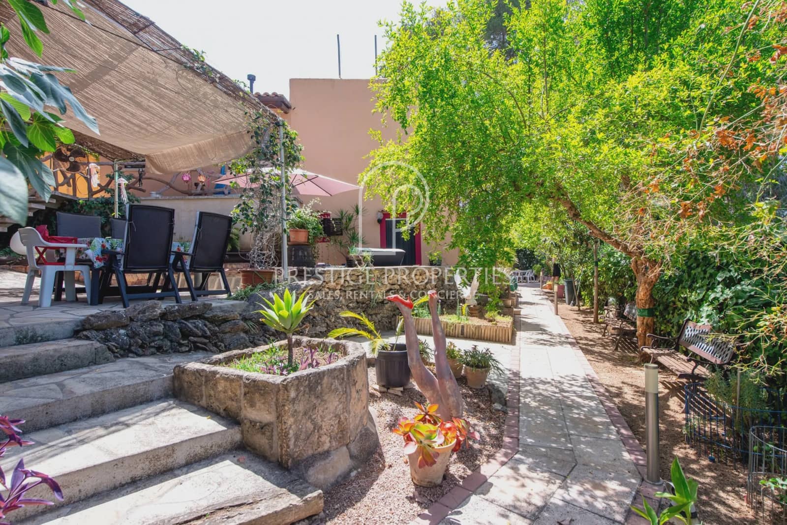 3 soveværelse Finca/Landehus til salg i Sant Antoni de Portmany med swimmingpool garage - € 1.550.000 (Ref: 9126305)