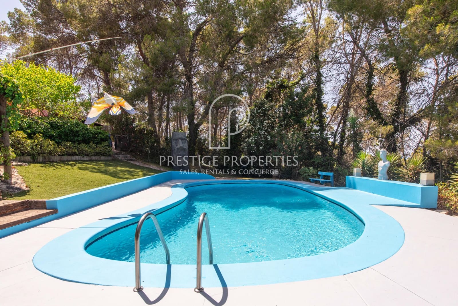 3 soveværelse Finca/Landehus til salg i Sant Antoni de Portmany med swimmingpool garage - € 1.550.000 (Ref: 9126305)