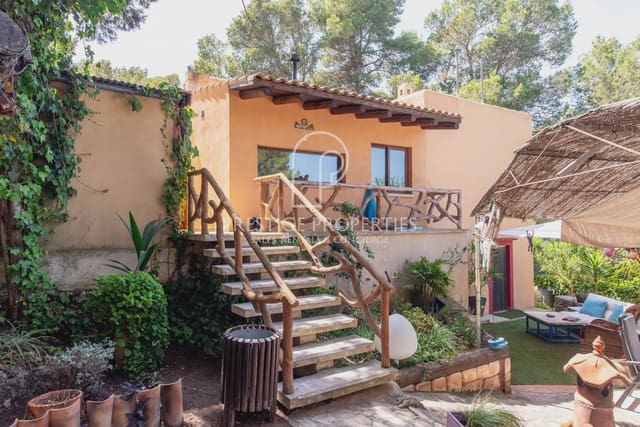 3 soverom Finca/Herregård til salgs i Sant Antoni de Portmany med svømmebasseng garasje - € 1 550 000 (Ref: 9126305)