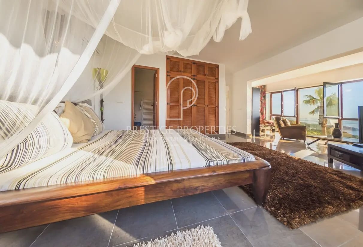 4 chambre Villa/Maison à vendre à San Jose / Sant Josep de Sa Talaia avec piscine garage - 2 995 000 € (Ref: 9133746)