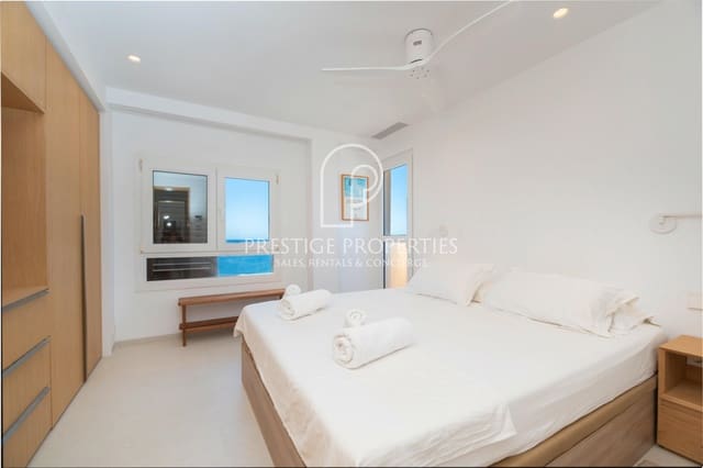 3 soveværelse Penthouse til salg i Sant Antoni de Portmany med swimmingpool - € 1.695.000 (Ref: 9142448)