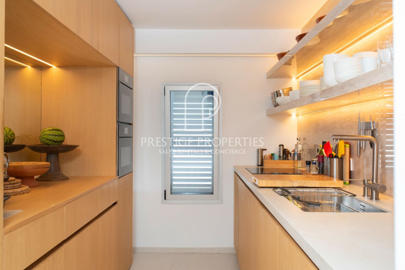 3 soveværelse Penthouse til salg i Sant Antoni de Portmany med swimmingpool - € 1.695.000 (Ref: 9142448)