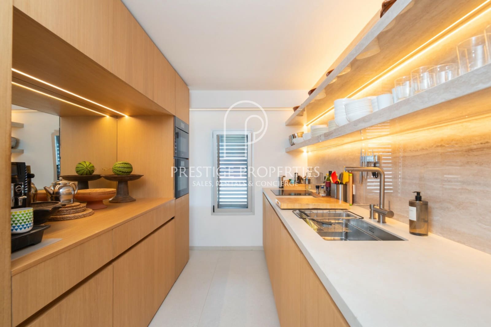 3 soveværelse Penthouse til salg i Sant Antoni de Portmany med swimmingpool - € 1.695.000 (Ref: 9142448)