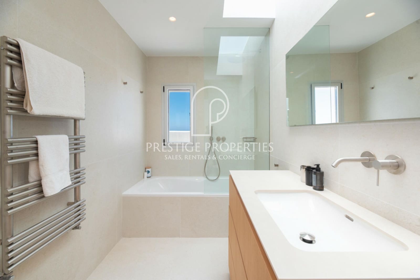 3 soveværelse Penthouse til salg i Sant Antoni de Portmany med swimmingpool - € 1.695.000 (Ref: 9142448)